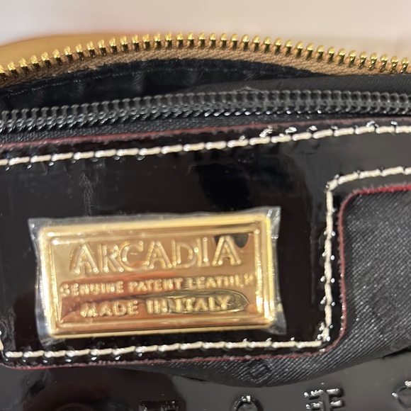 Arcadia Women's Patent Black Leather Satchel Crossbody Bag - Black and Gold - Picture 12 of 15